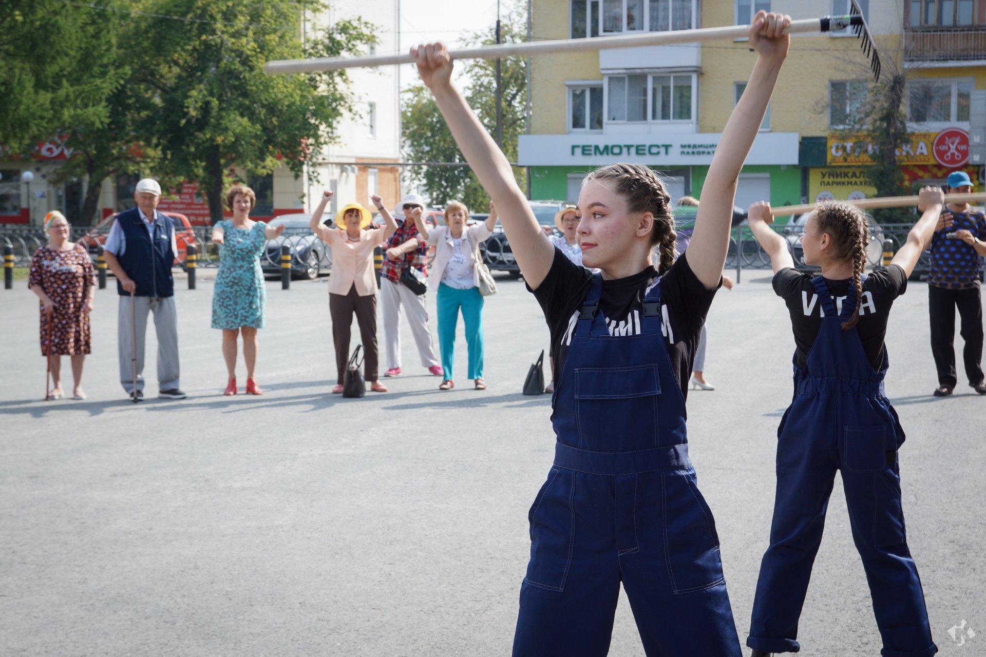 28 августа в городском округе Сухой Лог прошло мероприятие, посвященное Дню  пенсионера Свердловской области :: Новости :: Управление социальной  политики № 11 по Сухоложскому району и по Богдановичскому району